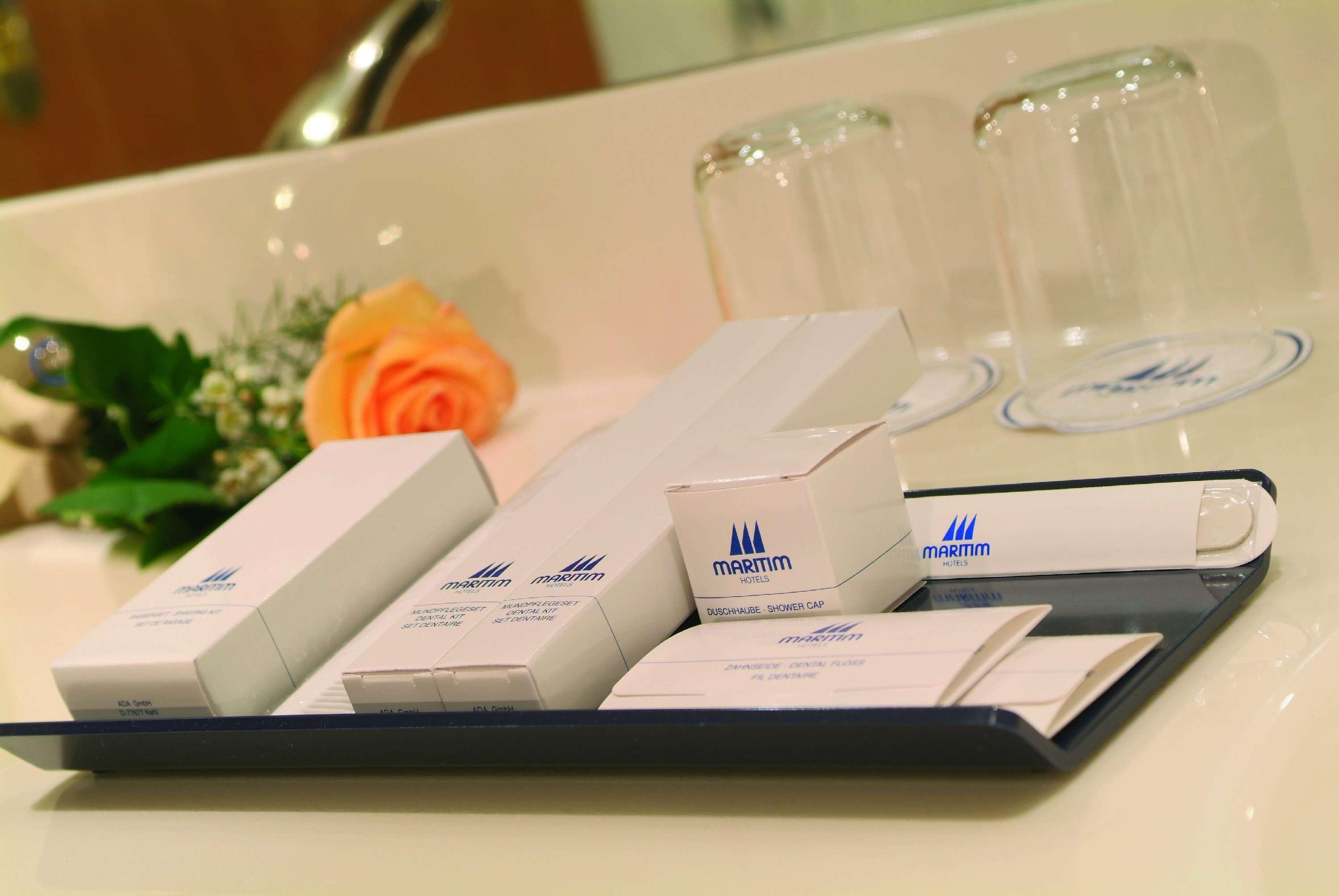 Maritim Airport Hotel Hannover Langenhagen  Bagian luar foto