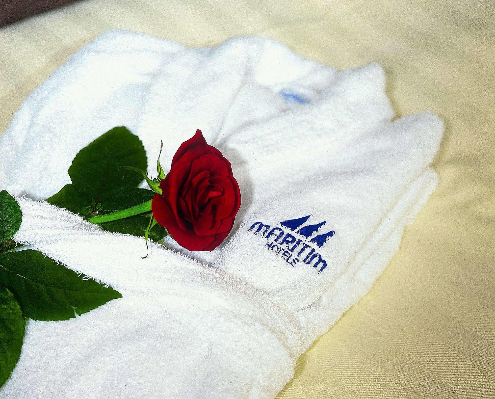 Maritim Airport Hotel Hannover Langenhagen  Bagian luar foto